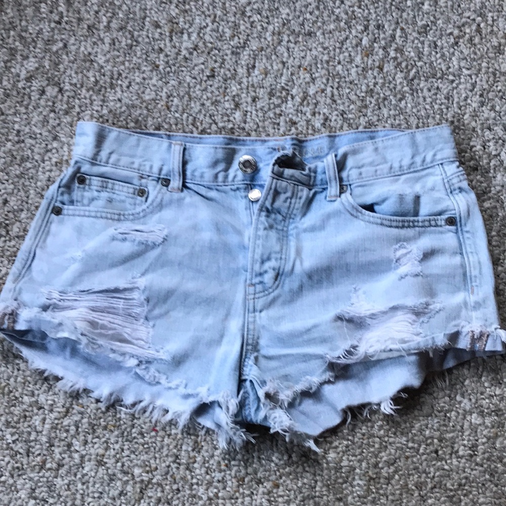 Am eagle jean shorts. Button Fly - Size 8